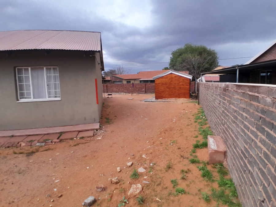 To Let 2 Bedroom Property for Rent in Kathu Northern Cape